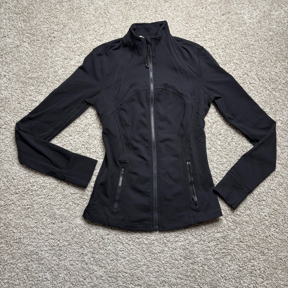 Lululemon Define Jacket *Branding on arm